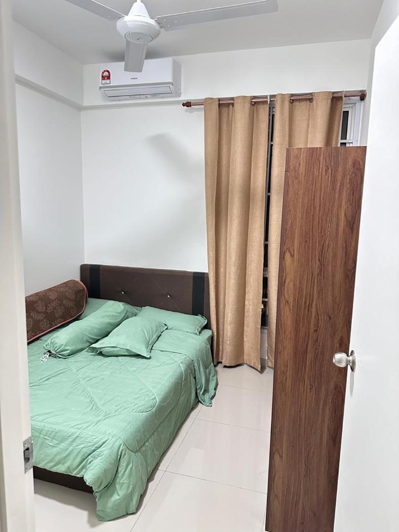 Lylinz Sierra Heights Apartment Pasir Gudang Ngoại thất bức ảnh